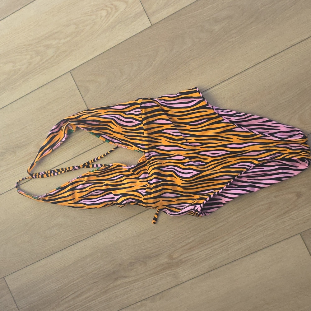 Maaji Vibrant Floral and Zebra Print One Piece Reversible Two Way Swimsuit - Picture 7 of 11